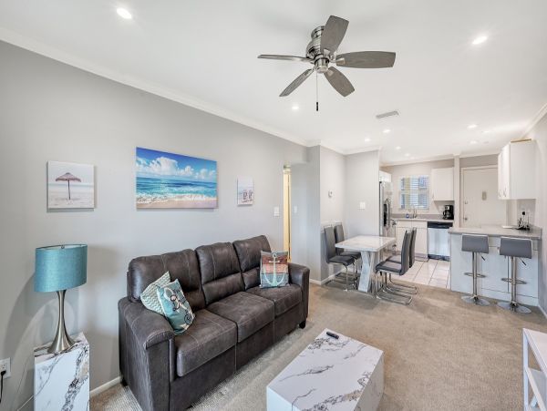 Siesta Key Beachfront Vacation Rental - Florida Gulf Coast Condo Near Siesta Village