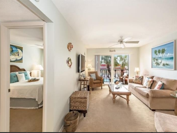 Modern Siesta Key Condo Steps from the Beach