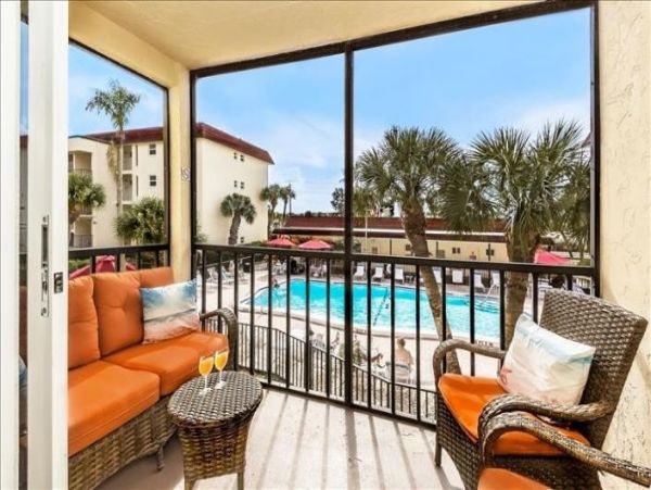Siesta Key Vacation Condo One Bedroom Walk to Beach