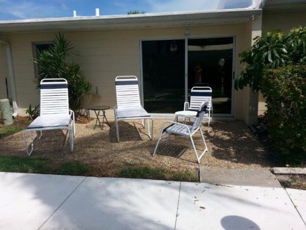 Great Value Two Bedroom Beach Condo in Siesta Key Sleeps 6