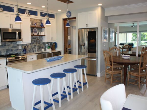 Lovely Siesta Key Vacation Rental with 3 Bedrooms & Ocean Views