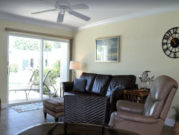 Charming Siesta Key Vacation Rental Right on the Beach