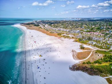 Siesta Key Beachfront Two Bedroom Vacation Condo Siesta Key Beachfront Two Bedroom Vacation Condo