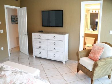 Siesta Key Beachfront Two Bedroom Vacation Condo Siesta Key Beachfront Two Bedroom Vacation Condo