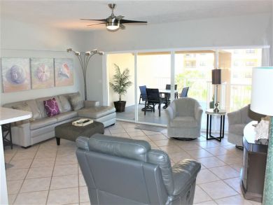 Siesta Key Beachfront Two Bedroom Vacation Condo Siesta Key Beachfront Two Bedroom Vacation Condo