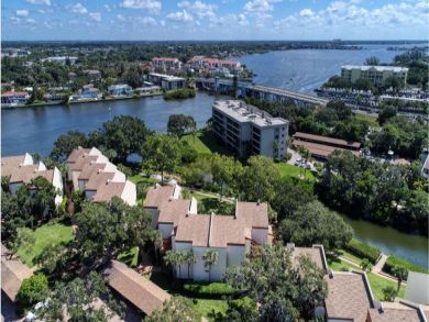 Charming 2 Bedroom Condo on the Bay Private Beach Access
