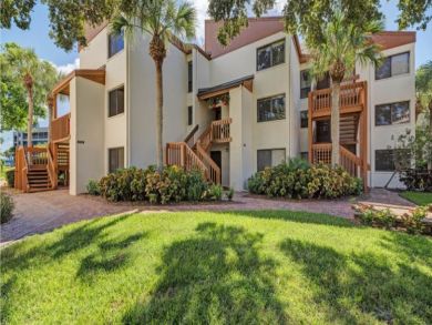 Charming 2 Bedroom Condo on the Bay Private Beach Access