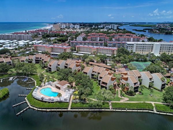 Private Access to Crescent Beach