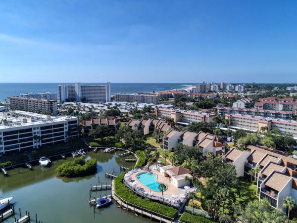 Private Access to Crescent Beach