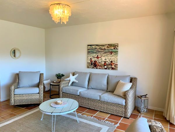 Siesta Key 2 Bedroom Vacation Condo Close to Beach