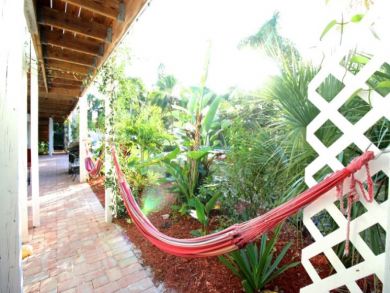 Siesta Key Vacation Rental - Value 1 Bedroom Condo
