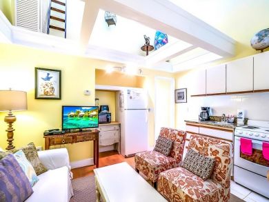 Siesta Key Vacation Rental - Value 1 Bedroom Condo