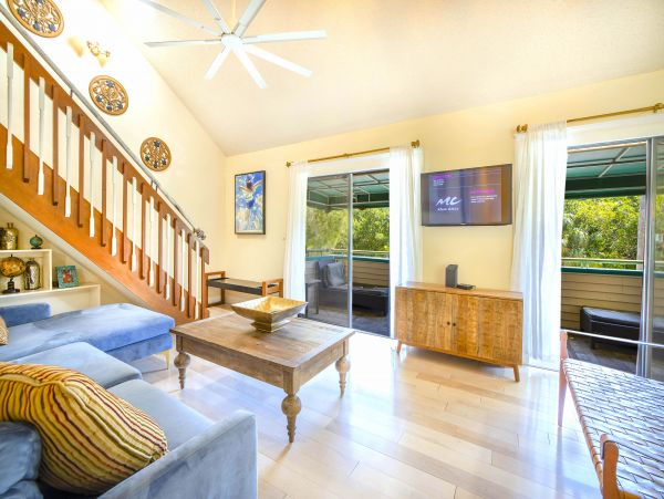 Ideally  Situated Between the 2 Best Beaches on Siesta