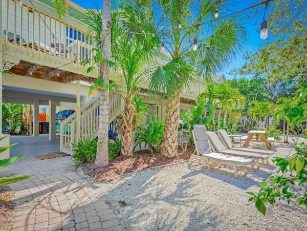 Siesta Key One Bedroom Cozy Vacation Rental