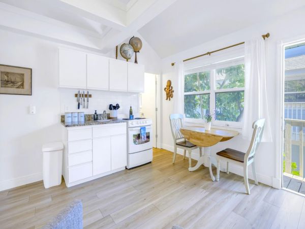 Siesta Key One Bedroom Cozy Vacation Rental