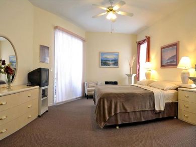 Vacation Rental Home 3 Bedrooms Stroll to Beach Villa Style Vacation Rental Home 3 Bedrooms Stroll to Beach Villa Style