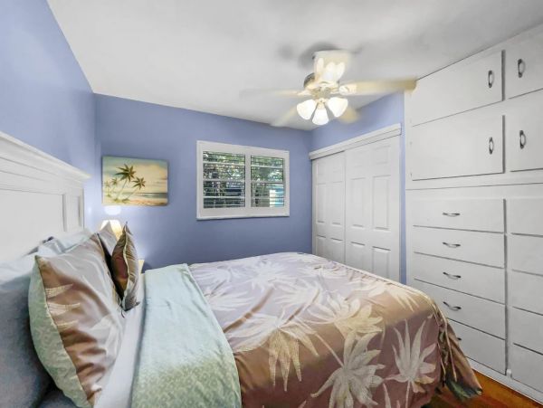 One Bedroom Vacation Rental with Pool, Close to Beach