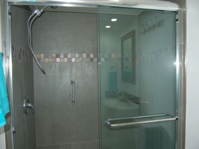 Walk-in Shower Walk-in Shower