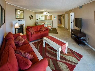 Indian Shores Beachfront Condo - Sleeps 6 Guests