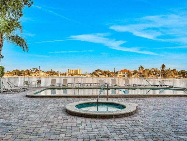 Treasure Island Condo Rental | Gulf View Vacation Condo in Treasure Island, Florida
