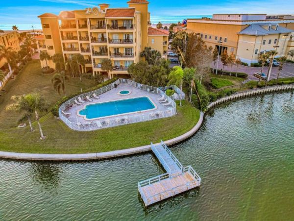 Treasure Island Condo Rental | Gulf View Vacation Condo in Treasure Island, Florida