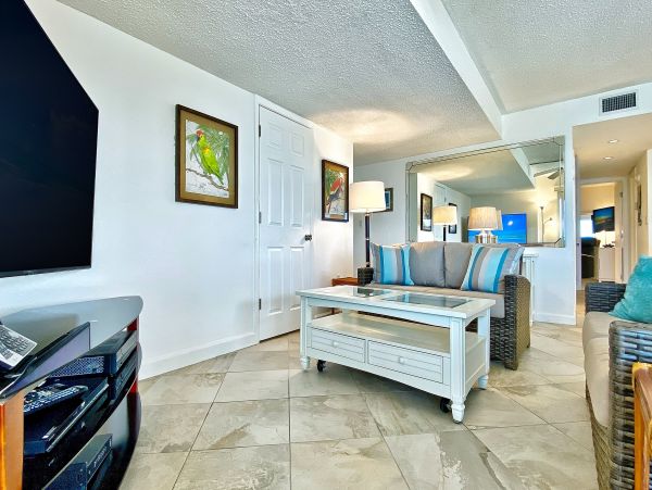 Gulf Front Indian Shores Vacation Condo Two Bedroom
