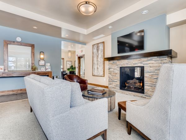 Spacious Beaver Creek Townhome Near Ski Lift & Village