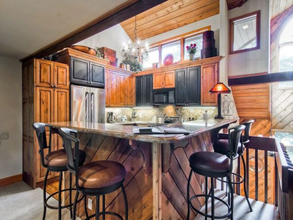 Spacious Beaver Creek Townhome Near Ski Lift & Village