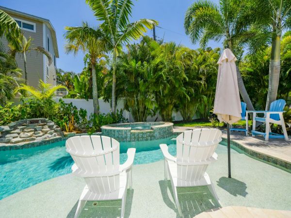 Stunning Three Bedroom Vacation Rental on Holmes Beach