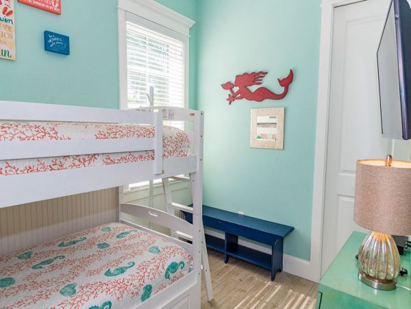Holmes Beach Rental 6 Bedroom Rental Walk to Beach