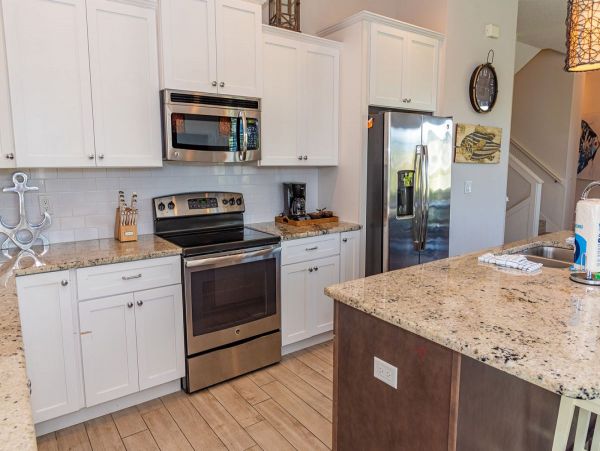 Holmes Beach Rental 6 Bedroom Rental Walk to Beach