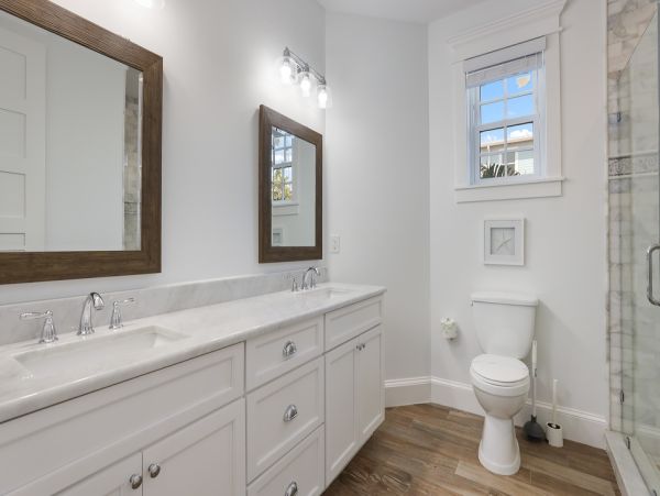 Anna Maria Luxury Vacation Home One Minute Walk to Beach