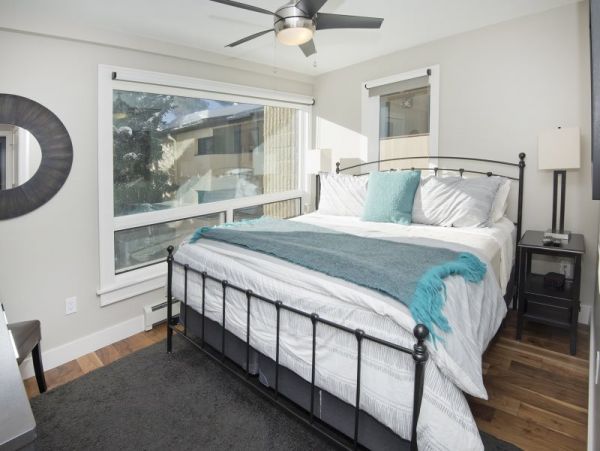2 Bedroom Condo with Views in Lionshead Village