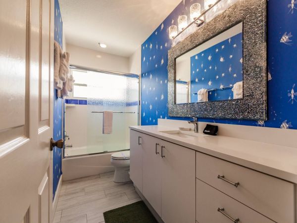 Beachside Two Bedroom Vacation Rental in Siesta Key