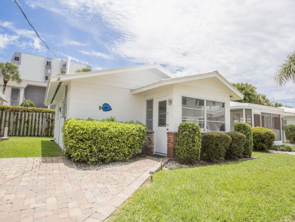SIESTA KEY 1 BEDROOM SLEEPS 4