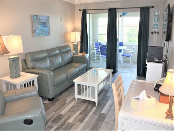 SIESTA KEY 1 BEDROOM SLEEPS 4