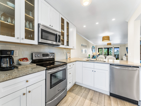Siesta Key Just Remodeled Two Bedroom Vacation Condo