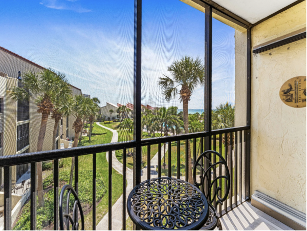 Siesta Key Just Remodeled Two Bedroom Vacation Condo