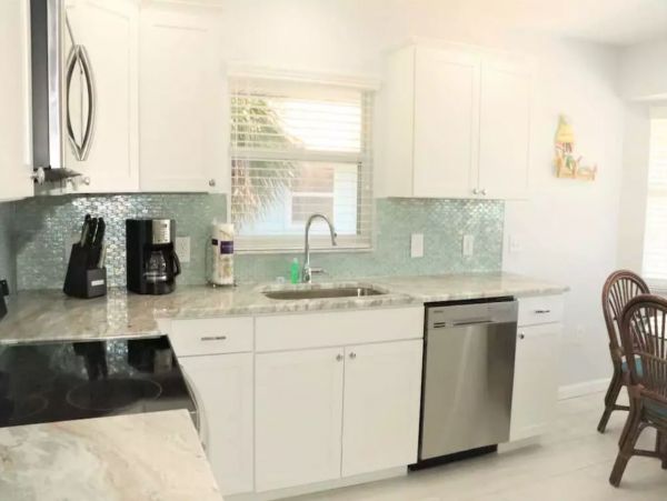 Siesta Key Vacation Condo Two Bedrooms Sleeps Six