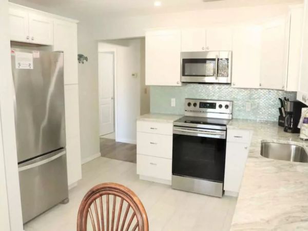 Siesta Key Vacation Condo Two Bedrooms Sleeps Six