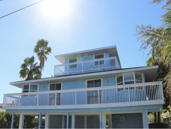 Six Bedroom Value Rental Siesta Key & Pool