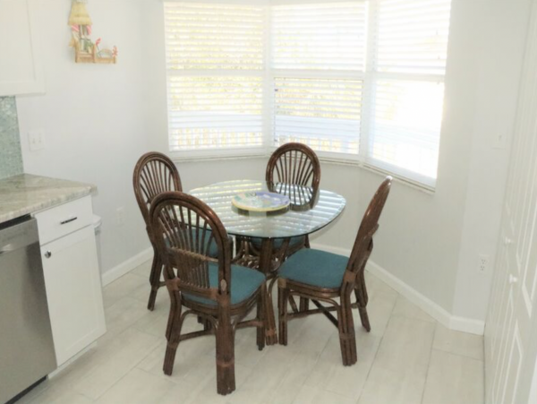 Six Bedroom Value Rental Siesta Key & Pool