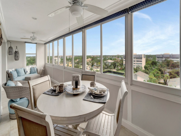 Siesta Key Vacation Condo Walk to Beaches!