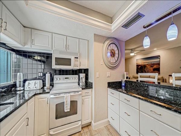 Gulfside 2 Bedroom  Coastal Unit