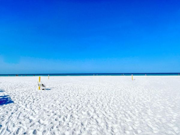 Siesta Key Vacation Condo Two Bedroom Walk to Beach