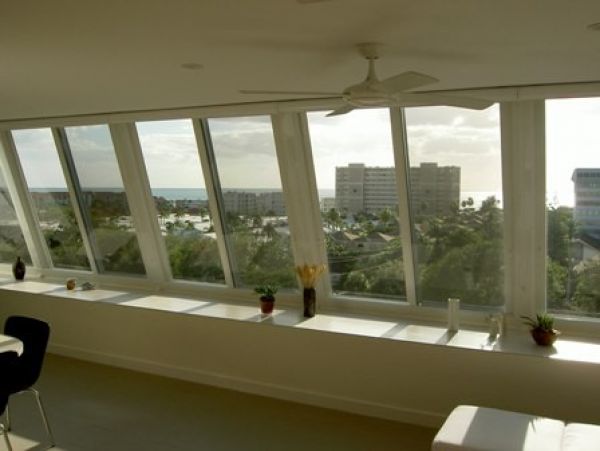 Gulf View 2 Bedroom Condo Communal Pool & Tennis Court