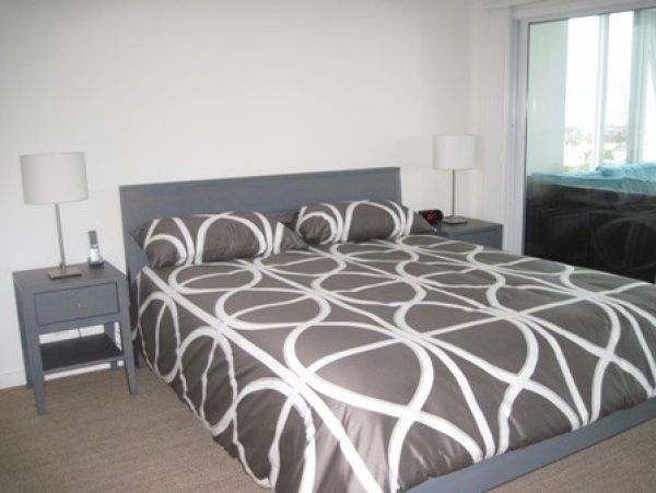 Gulf View 2 Bedroom Condo Communal Pool & Tennis Court