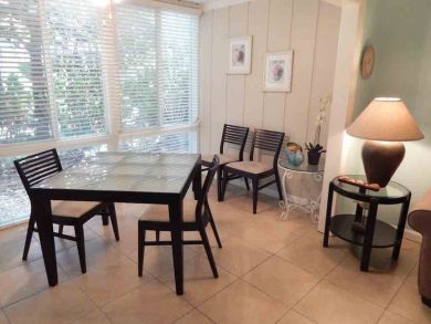 Charming Vacation Rental on Siesta Key. Call Today.