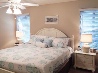 Charming Vacation Rental on Siesta Key. Call Today.