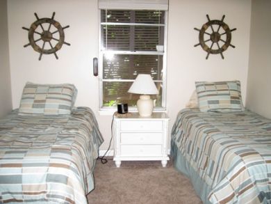 Charming Vacation Rental on Siesta Key. Call Today.
